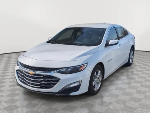 White 2023 Chevrolet Malibu LT for sale in North Charleston, SC