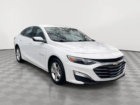 More photos of 2023 Chevrolet Malibu LT at Payless Car Sales, SC