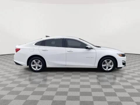 More photos of 2020 Chevrolet Malibu LS at Payless Car Sales, SC