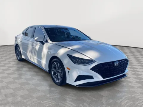 More photos of 2023 Hyundai Sonata SEL at Payless Car Sales, SC