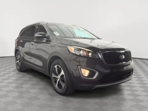 Photos of 2018 Kia Sorento EX for sale in North Charleston, SC at Payless Car Sales