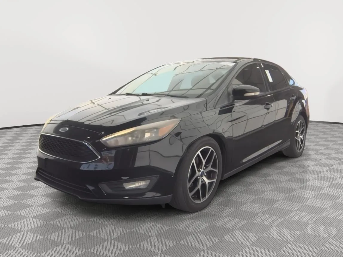 Black 2018 Ford Focus SEL for sale in North Charleston, SC