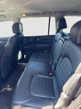 More photos of 2018 INFINITI QX80 Sport Utility 4D at Payless Car Sales, SC