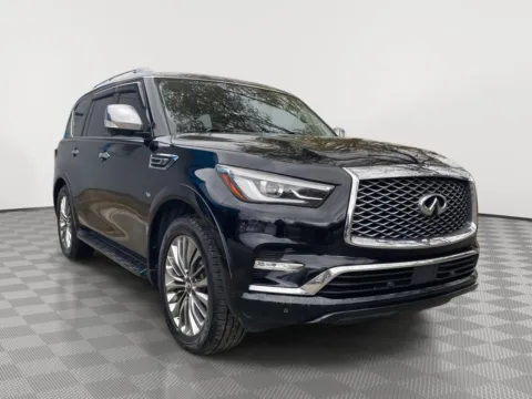 More photos of 2018 INFINITI QX80 Sport Utility 4D at Payless Car Sales, SC