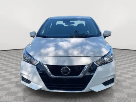 More photos of 2022 Nissan Versa SV at Payless Car Sales, SC