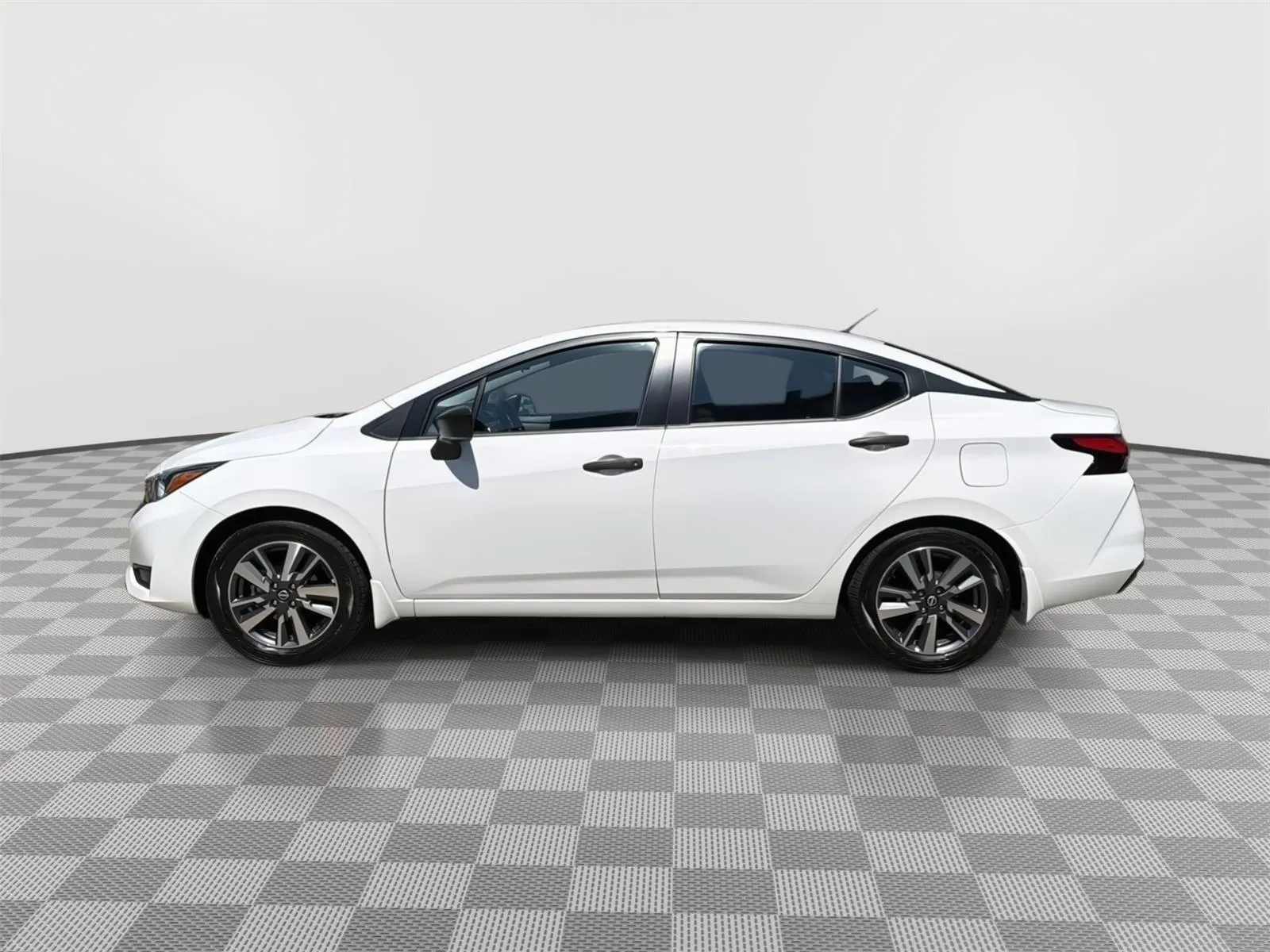 2024 Nissan Versa Sedan S - Photo 11