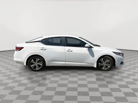 More photos of 2020 Nissan Sentra SV at Payless Car Sales, SC