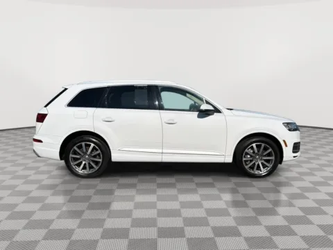 More photos of 2019 Audi Q7 Premium Plus at Payless Car Sales, SC