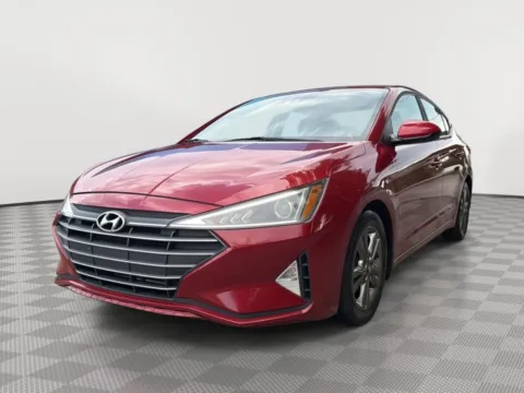 Red 2020 Hyundai Elantra SE for sale in North Charleston, SC