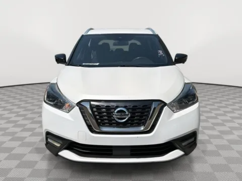 Photos of 2020 Nissan Kicks SR for sale in North Charleston, SC at Payless Car Sales