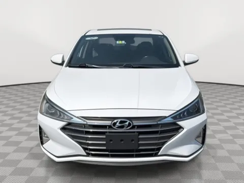 White 2020 Hyundai Elantra Value Edition for sale in North Charleston, SC