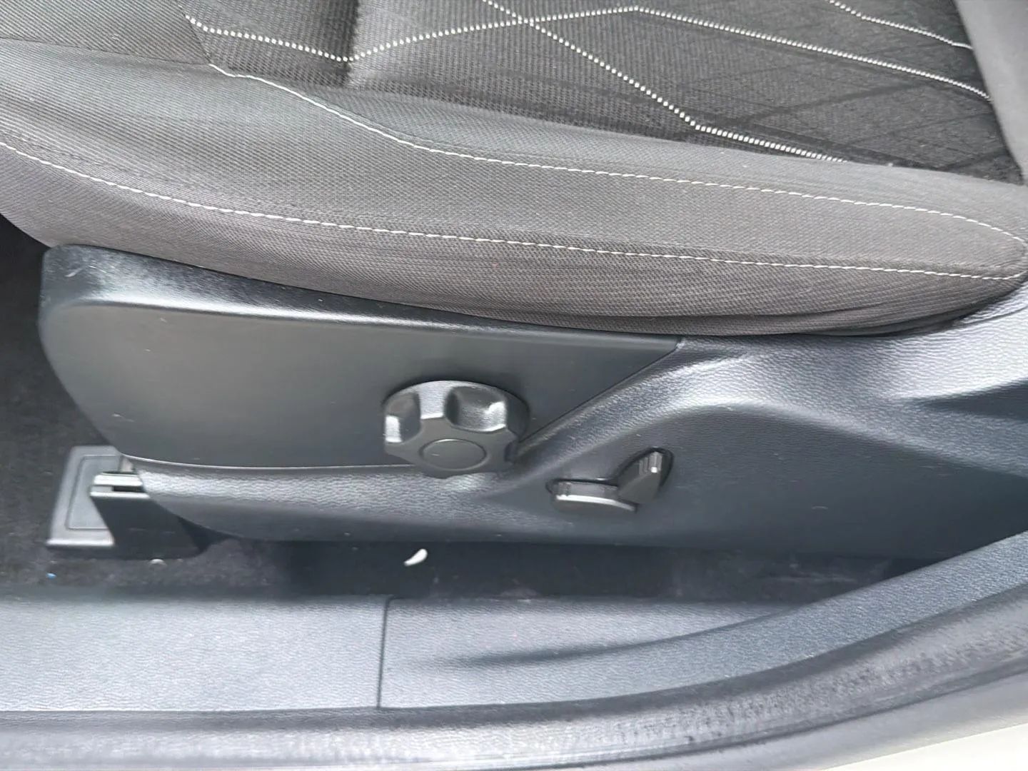2020 Ford Ecosport SE - Photo 19