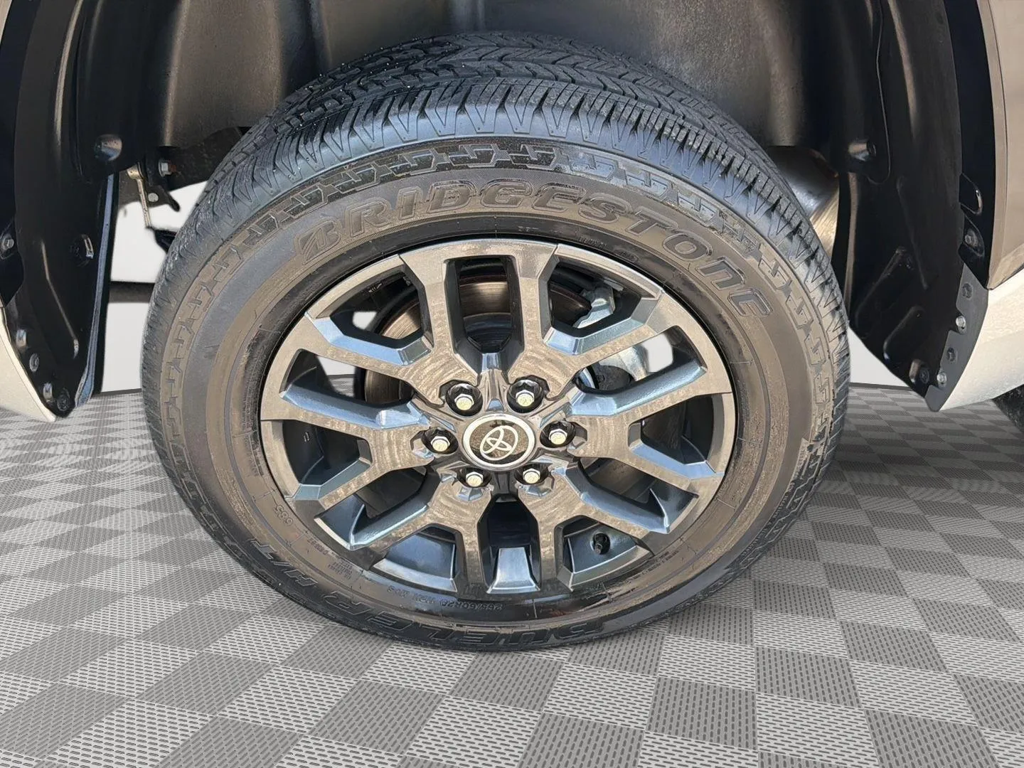 2023 Toyota Tundra Platinum - Photo 13