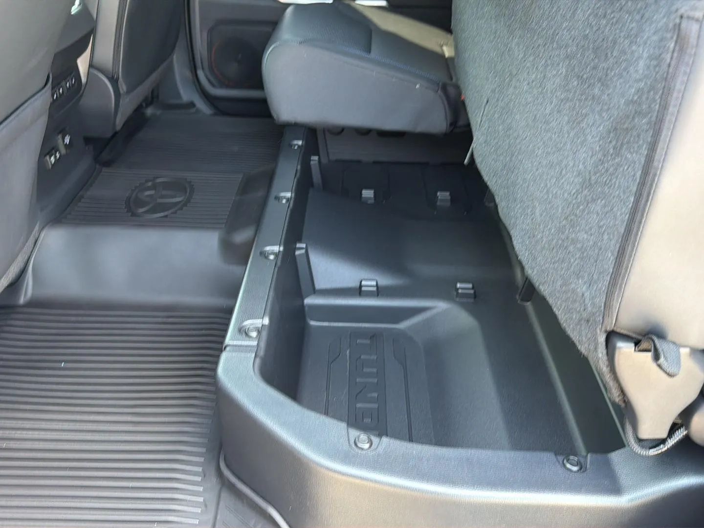2023 Toyota Tundra Platinum - Photo 32