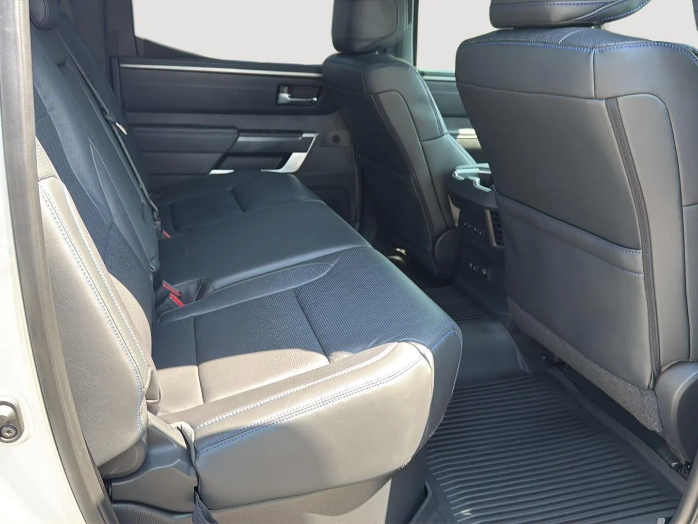 2023 Toyota Tundra Platinum - Photo 39