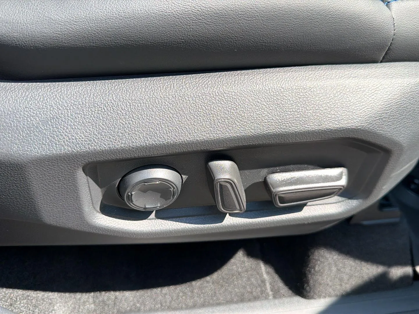 2023 Toyota Tundra Platinum - Photo 42