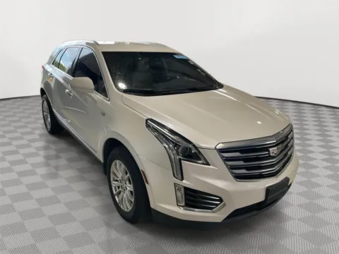 Photos of 2019 Cadillac XT5 FWD for sale in North Charleston, SC at Payless Car Sales