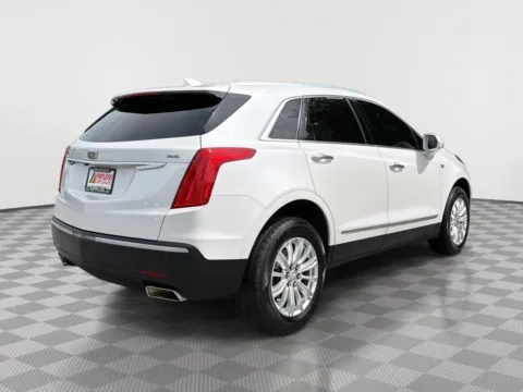 More photos of 2019 Cadillac XT5 FWD at Payless Car Sales, SC