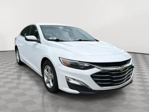 More photos of 2022 Chevrolet Malibu LT at Payless Car Sales, SC