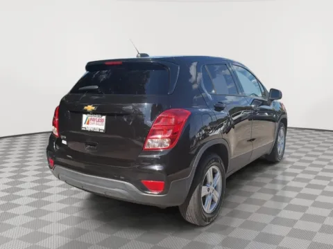 More photos of 2020 Chevrolet Trax LS at Payless Car Sales, SC