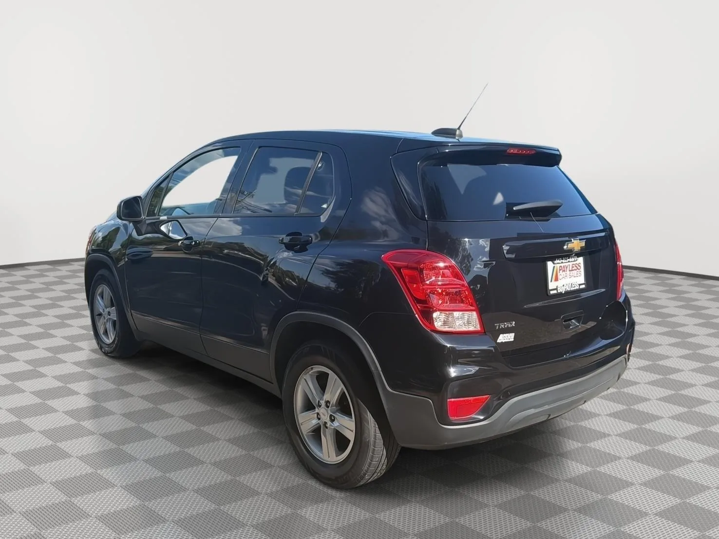 2020 Chevrolet Trax LS - Photo 7