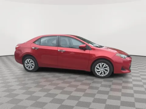 More photos of 2019 Toyota Corolla LE at Payless Car Sales, SC