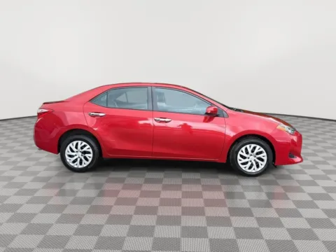 More photos of 2019 Toyota Corolla LE at Payless Car Sales, SC