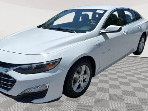 White 2022 Chevrolet Malibu LT for sale in North Charleston, SC