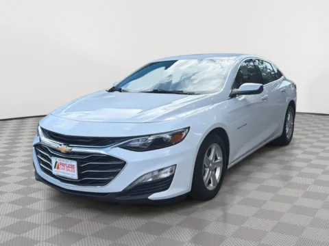 White 2022 Chevrolet Malibu LT for sale in North Charleston, SC