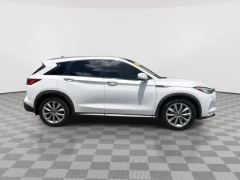 More photos of 2020 INFINITI QX50 LUXE at Payless Car Sales, SC