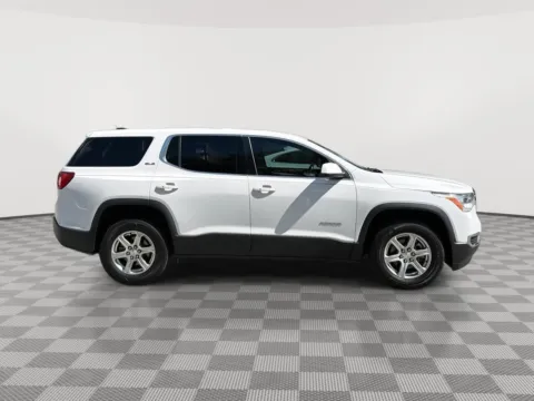 More photos of 2019 GMC Acadia SLE at Payless Car Sales, SC