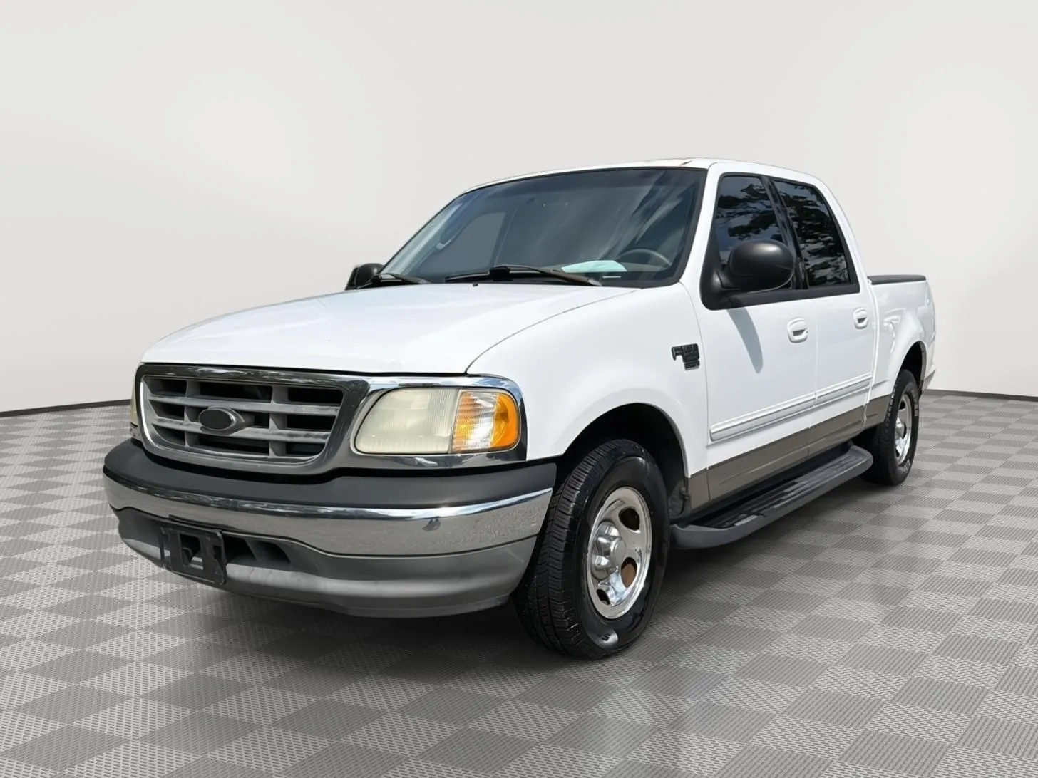 White 2003 Ford F-150 XLT for sale in North Charleston, SC