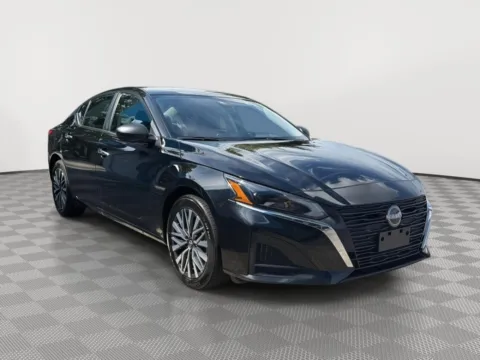 More photos of 2025 Nissan Altima SV at Payless Car Sales, SC