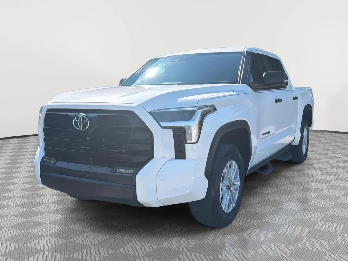 White 2024 Toyota Tundra SR5 for sale in North Charleston, SC