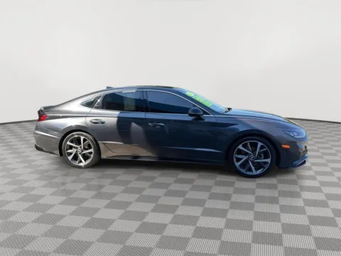 More photos of 2021 Hyundai Sonata SEL Plus at Payless Car Sales, SC