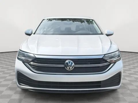 Photos of 2023 Volkswagen Jetta SE for sale in North Charleston, SC at Payless Car Sales