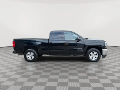 More photos of 2019 Chevrolet Silverado 1500 LD LT at Payless Car Sales, SC