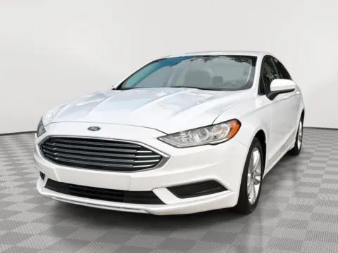 White 2018 Ford Fusion SE for sale in North Charleston, SC