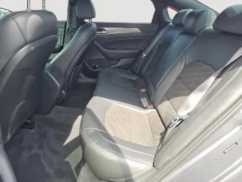 More photos of 2018 Hyundai Sonata Sport at Payless Car Sales, SC