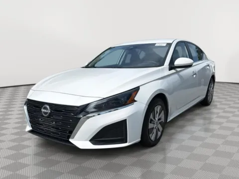 White 2023 Nissan Altima 2.5 S Sedan 4D for sale in North Charleston, SC