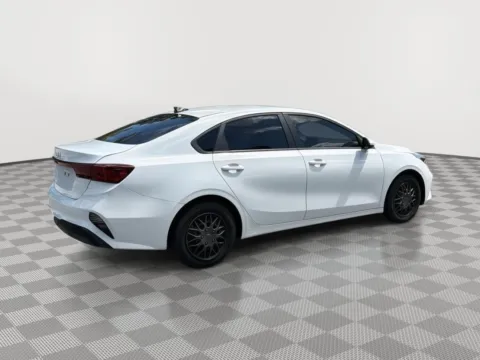 More photos of 2024 Kia Forte LX at Payless Car Sales, SC