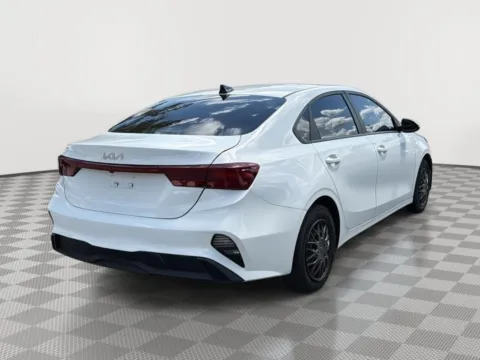 More photos of 2024 Kia Forte LX at Payless Car Sales, SC
