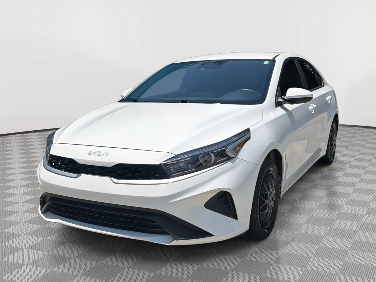 White 2024 Kia Forte LX for sale in North Charleston, SC