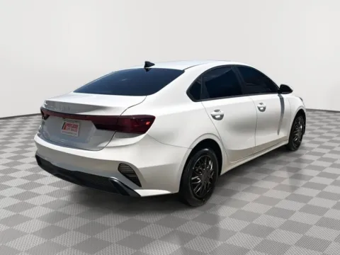 More photos of 2024 Kia Forte LX at Payless Car Sales, SC