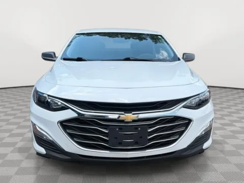 Photos of 2022 Chevrolet Malibu LS for sale in North Charleston, SC at Payless Car Sales