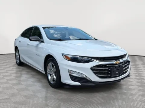 More photos of 2022 Chevrolet Malibu LS at Payless Car Sales, SC