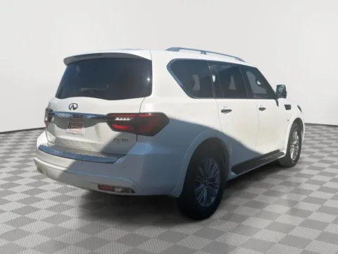 More photos of 2018 INFINITI QX80 Sport Utility 4D at Payless Car Sales, SC