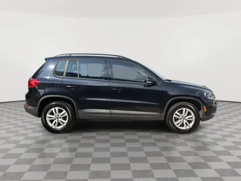 More photos of 2017 Volkswagen Tiguan S at Payless Car Sales, SC