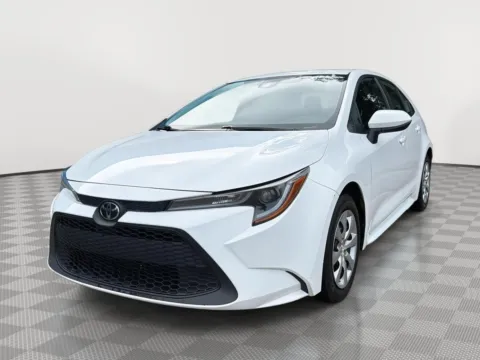 White 2022 Toyota Corolla LE for sale in North Charleston, SC