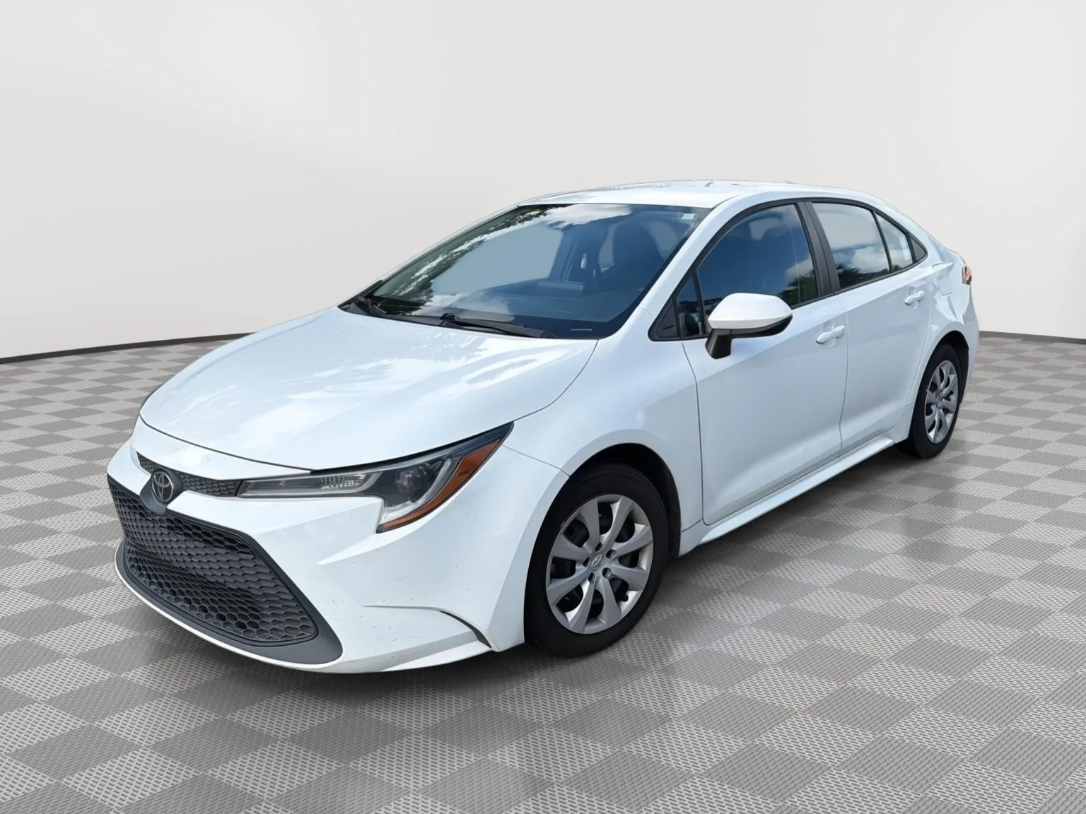 White 2022 Toyota Corolla LE for sale in North Charleston, SC